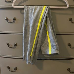 Zyia Gray Luxe Light n Tight 7/8 24"